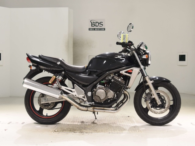 Kawasaki BALIUS ZR250 2006