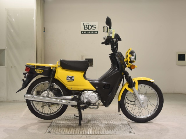 Honda CC110 CROSSCUB 2016