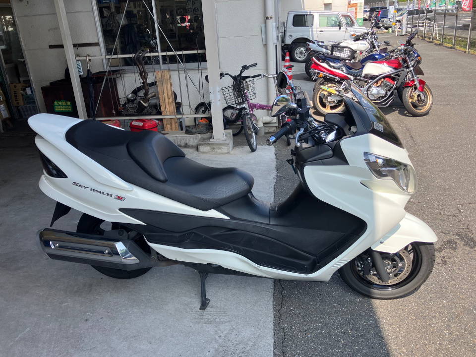 Suzuki SKYWAVE 400