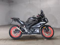 Yamaha YZF-R25 2021