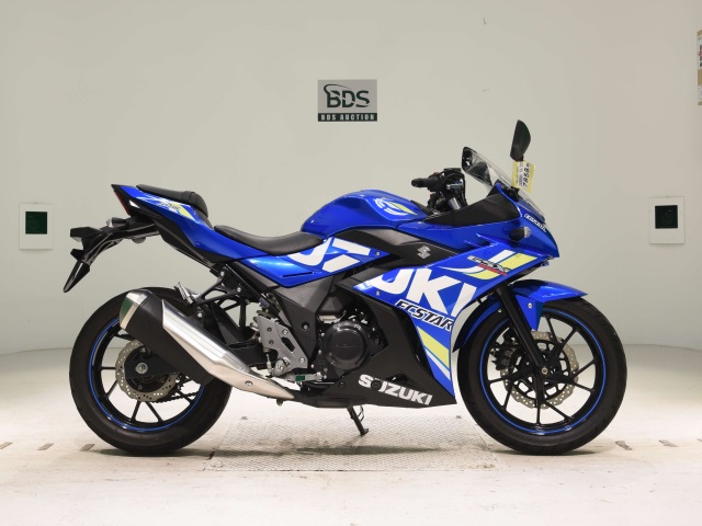 Suzuki GSX250R