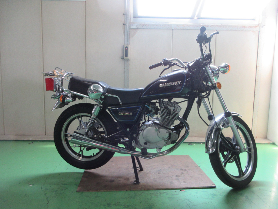 Suzuki GN125H 2012