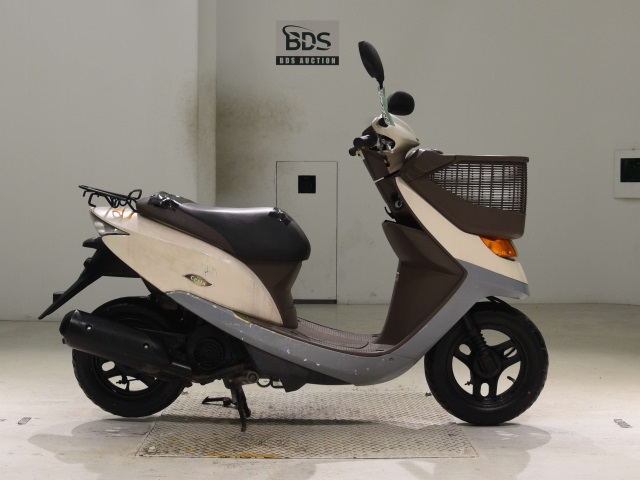 Honda DIO CESTA 2004