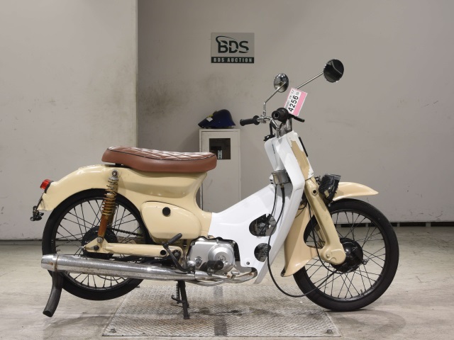 Honda C50 1995