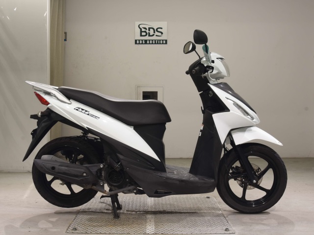 Suzuki ADDRESS V110