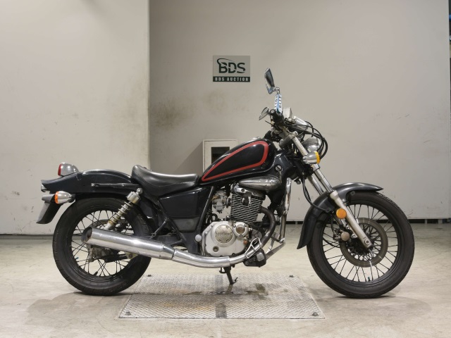 Suzuki GN125H 2006