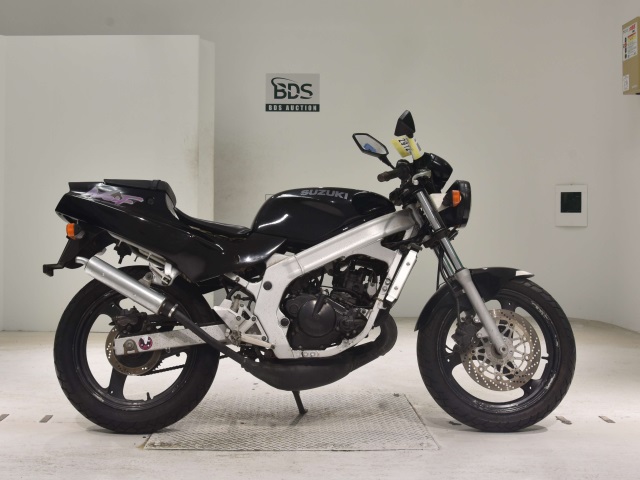 Suzuki WOLF125