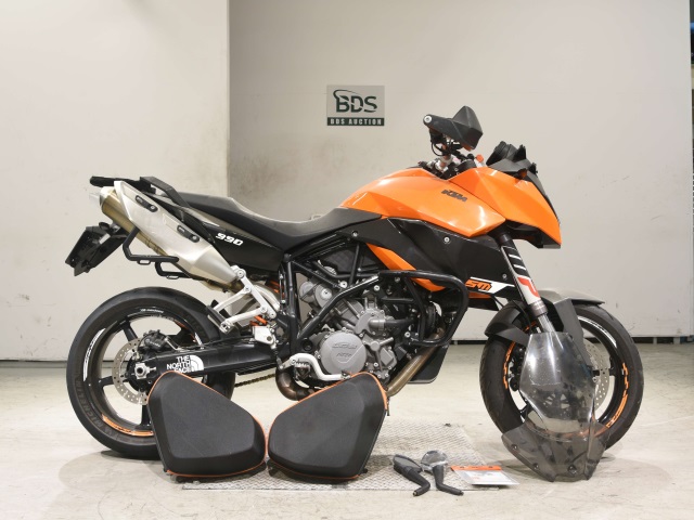 KTM 990 SUPERMOTO T 2012
