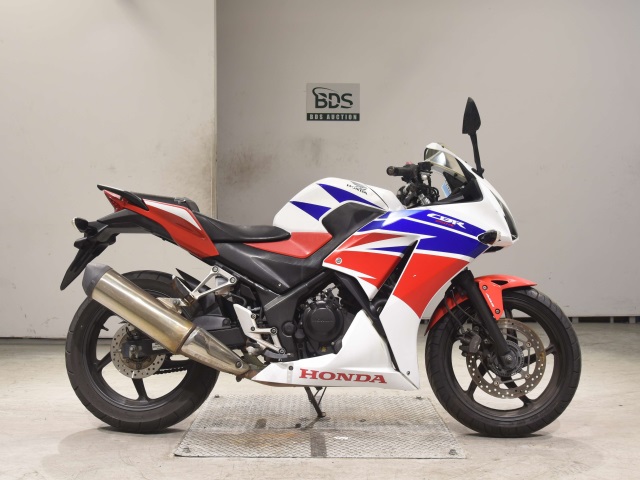 Honda CBR250RA 2015