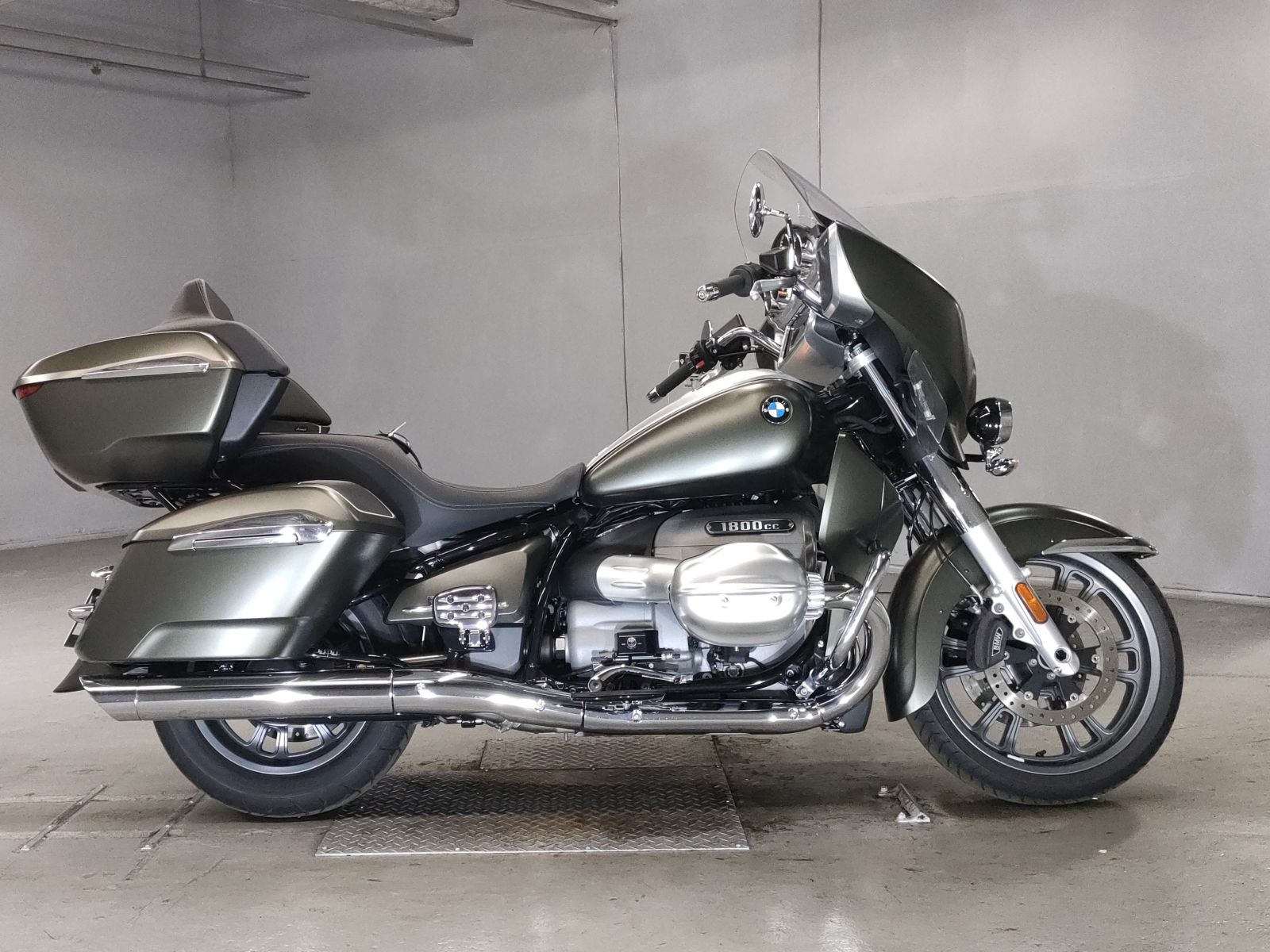 BMW r18 trance continental 2023