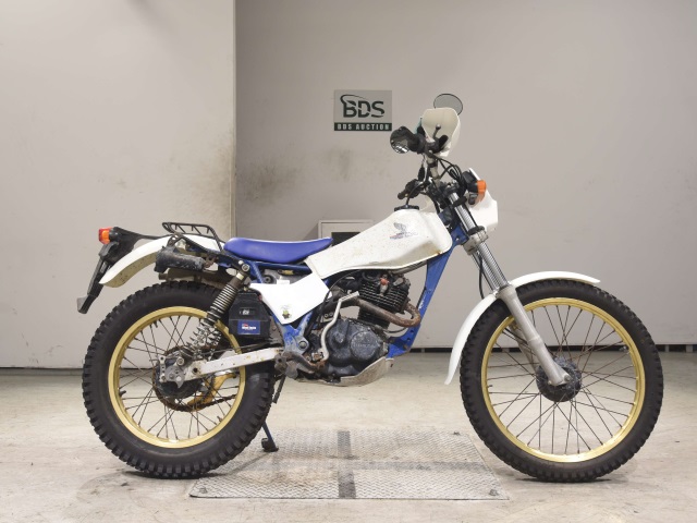 Honda TL125 1983