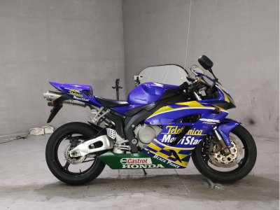 Honda CBR1000RR 2004