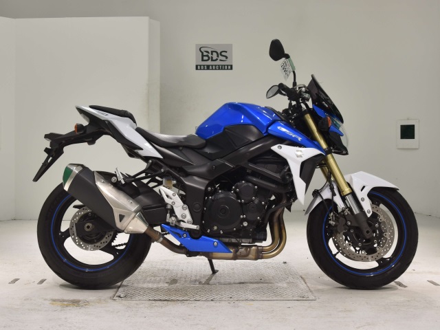 Suzuki GSR750A 2013