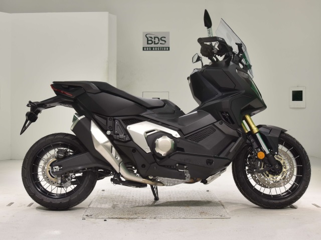 Honda X-ADV750-2 2024