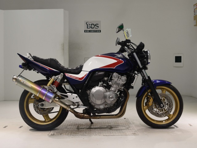 Honda CB400SFV 2009