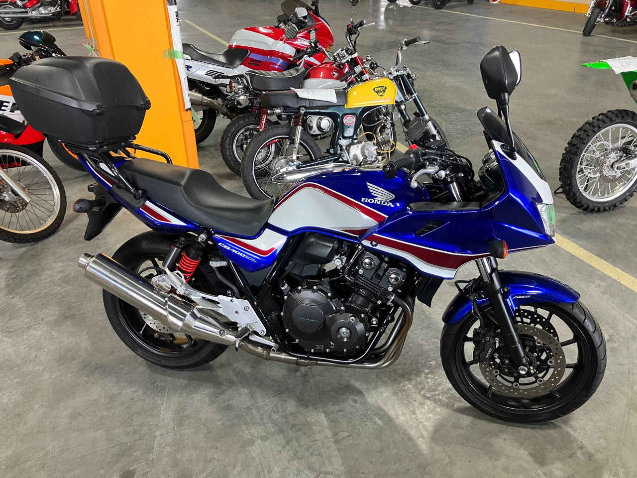 Honda CB400SFA BOLDOR 2019