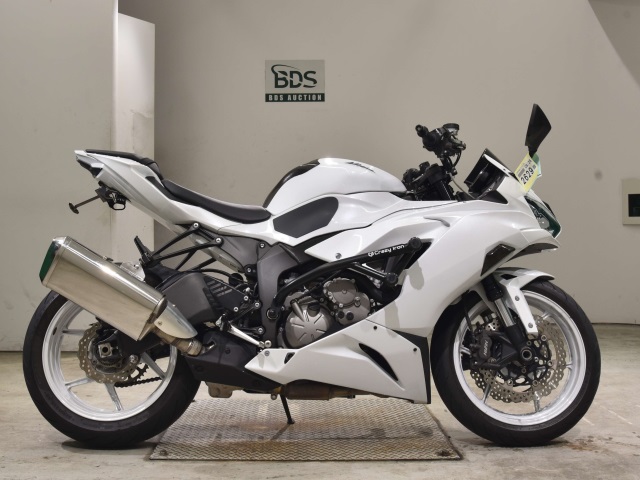 Kawasaki ZX-6RA 2021