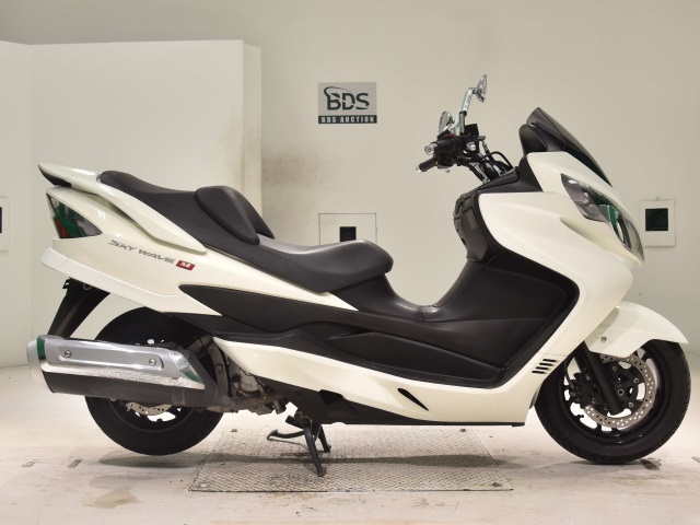 Suzuki SKYWAVE 250M
