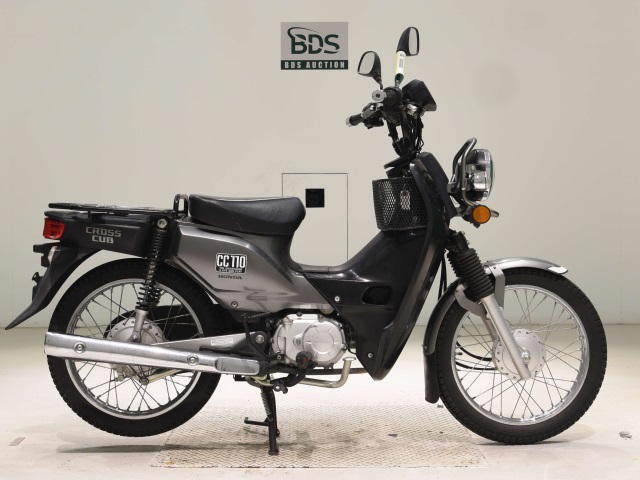 Honda CC110 CROSSCUB 2016