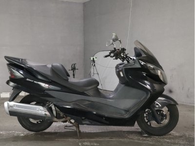 Suzuki SKYWAVE 250M