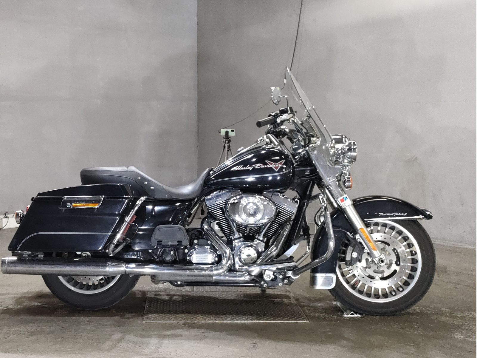 HD ROAD KING FLHR1690 2012