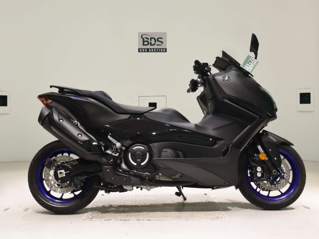 Yamaha T-MAX560 2025