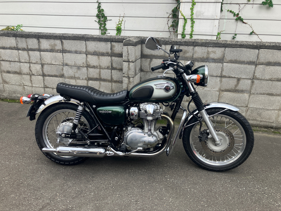 Kawasaki W800 2011