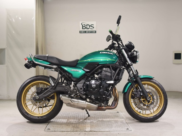 Kawasaki Z650RS 2023