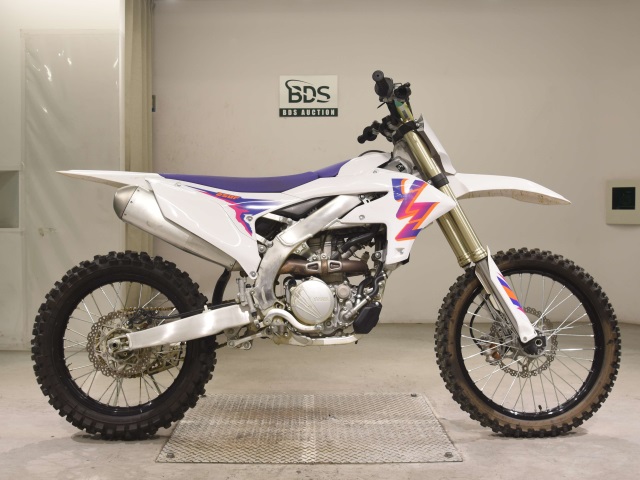 Suzuki YZ250F