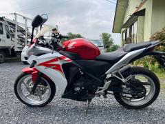 Honda CBR250R 2011