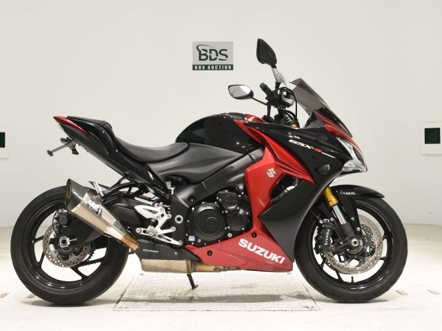 Suzuki GSX-S1000F 2016