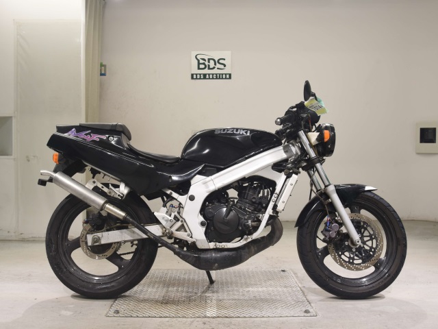 Suzuki WOLF125