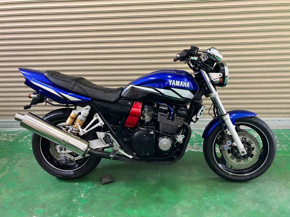 Yamaha XJR400 2002