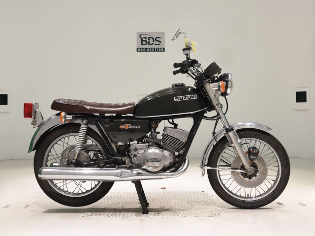 Suzuki GT250