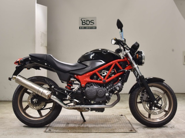 Honda VTR250 2015