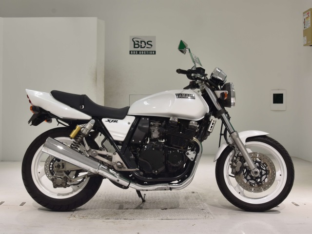 Yamaha XJR400 1995