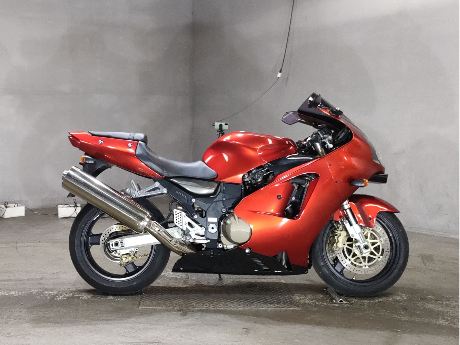 Kawasaki NINJA ZX-12R 2001