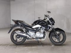 Suzuki GSR250