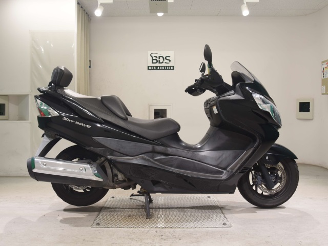 Suzuki SKYWAVE 250S