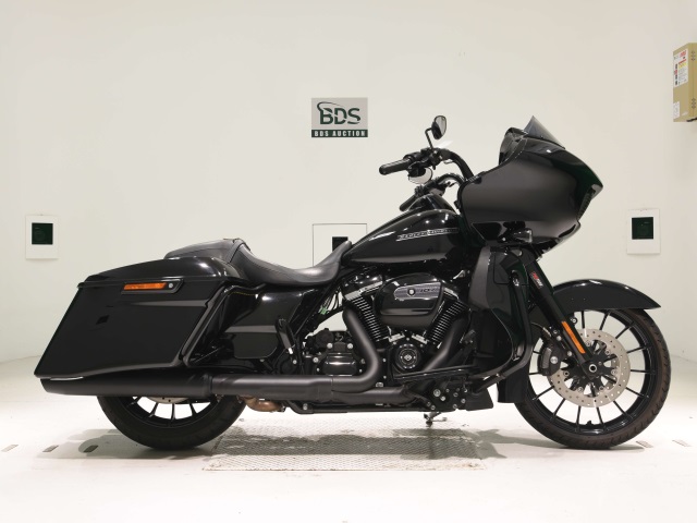 HD ROAD GLIDE FLTRXS1750 2017