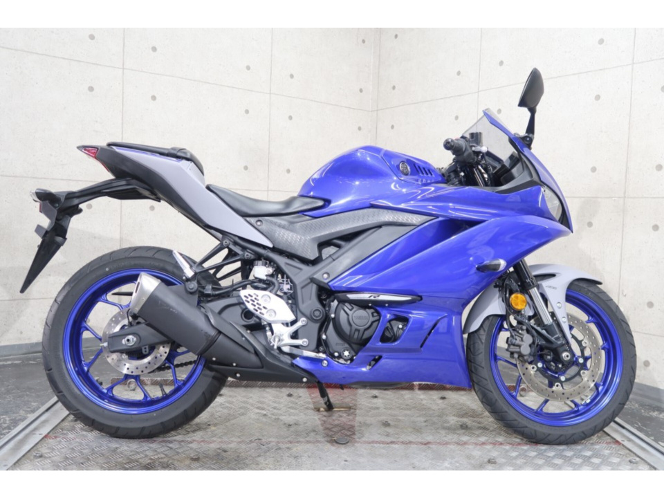Yamaha YZF-R25A 2020