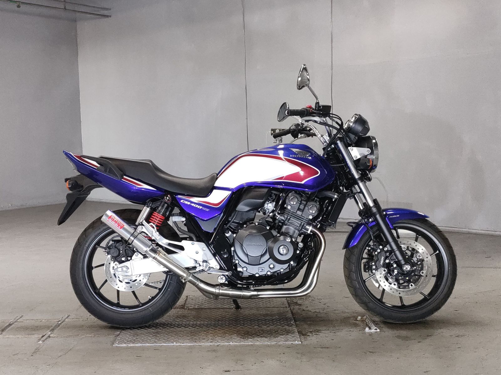 Honda CB400SFV 2022