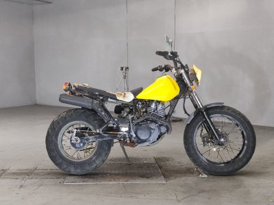 Yamaha TW200 2001