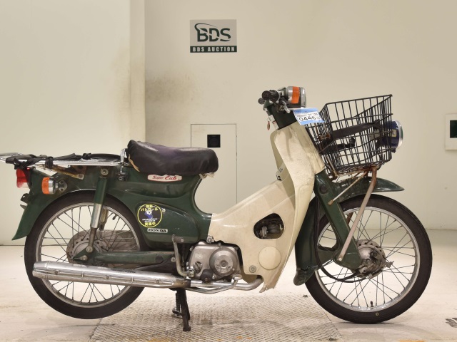 Honda C50 2002