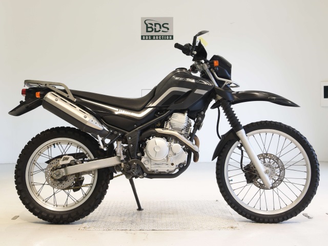 Yamaha SEROW XT250 2005