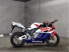 Honda CBR1000RR 2004