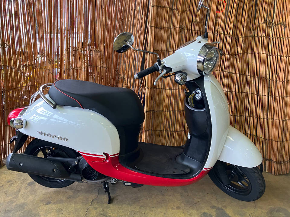 Honda GIORNO 2012