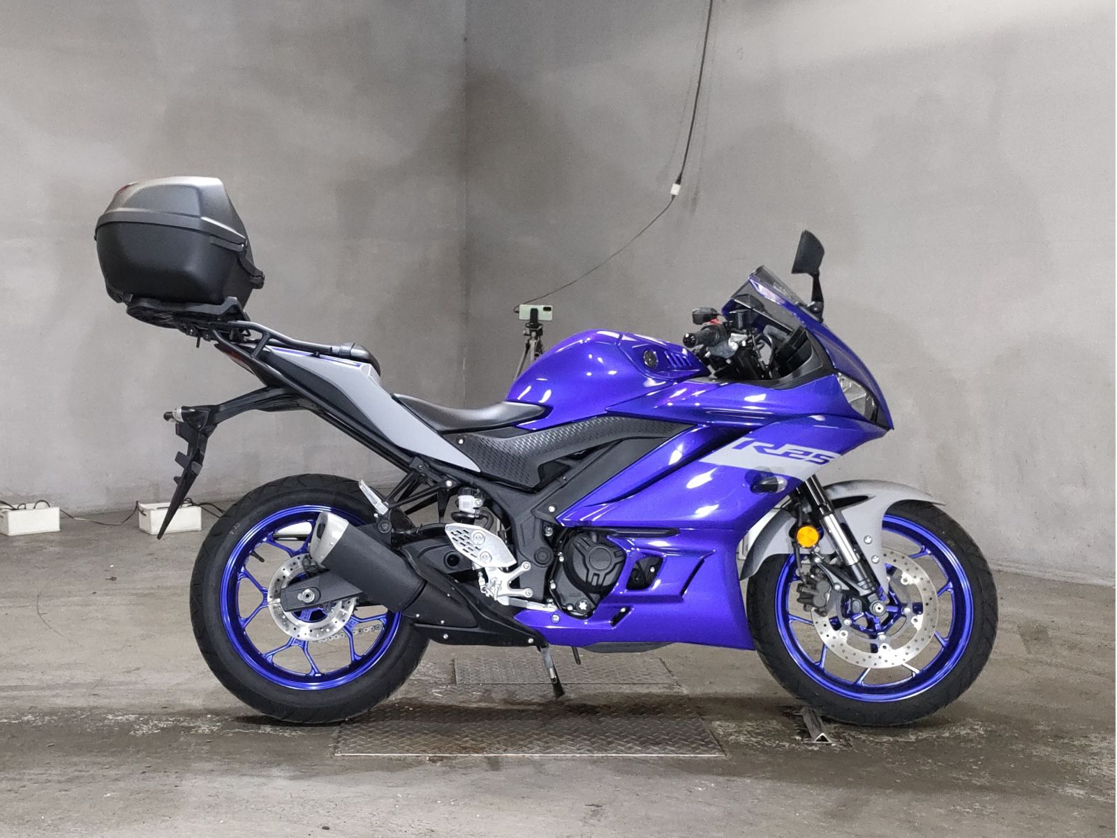 Yamaha YZF-R25 2020