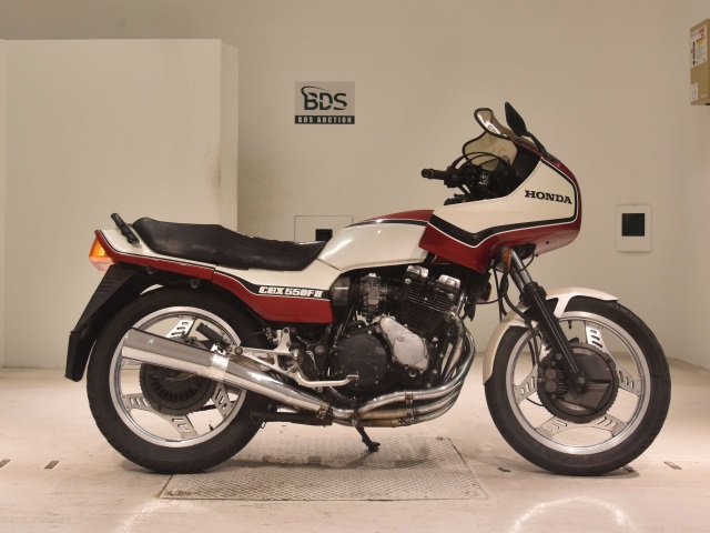 Honda CBX550F INTEGRA 2024