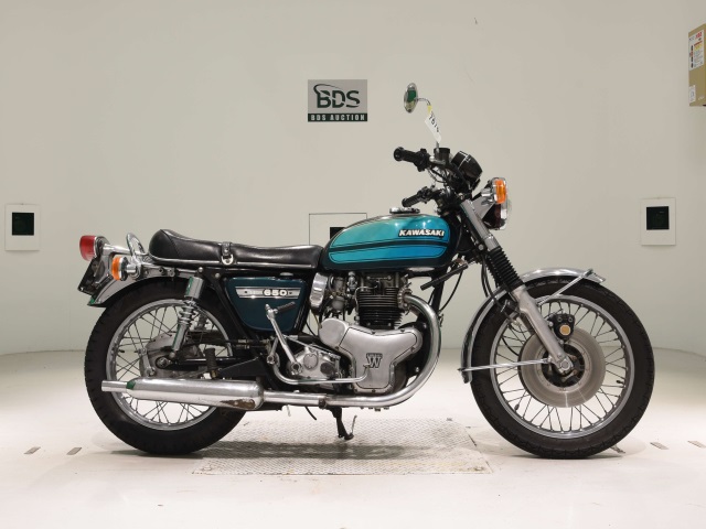 Kawasaki W3 1973